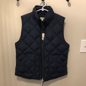 NWT J.Crew Factory navy, quilted vest
